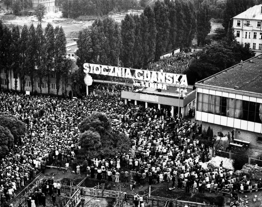 Strike at the Vladimir Lenin Shipyard (Gdansk) in August 1980